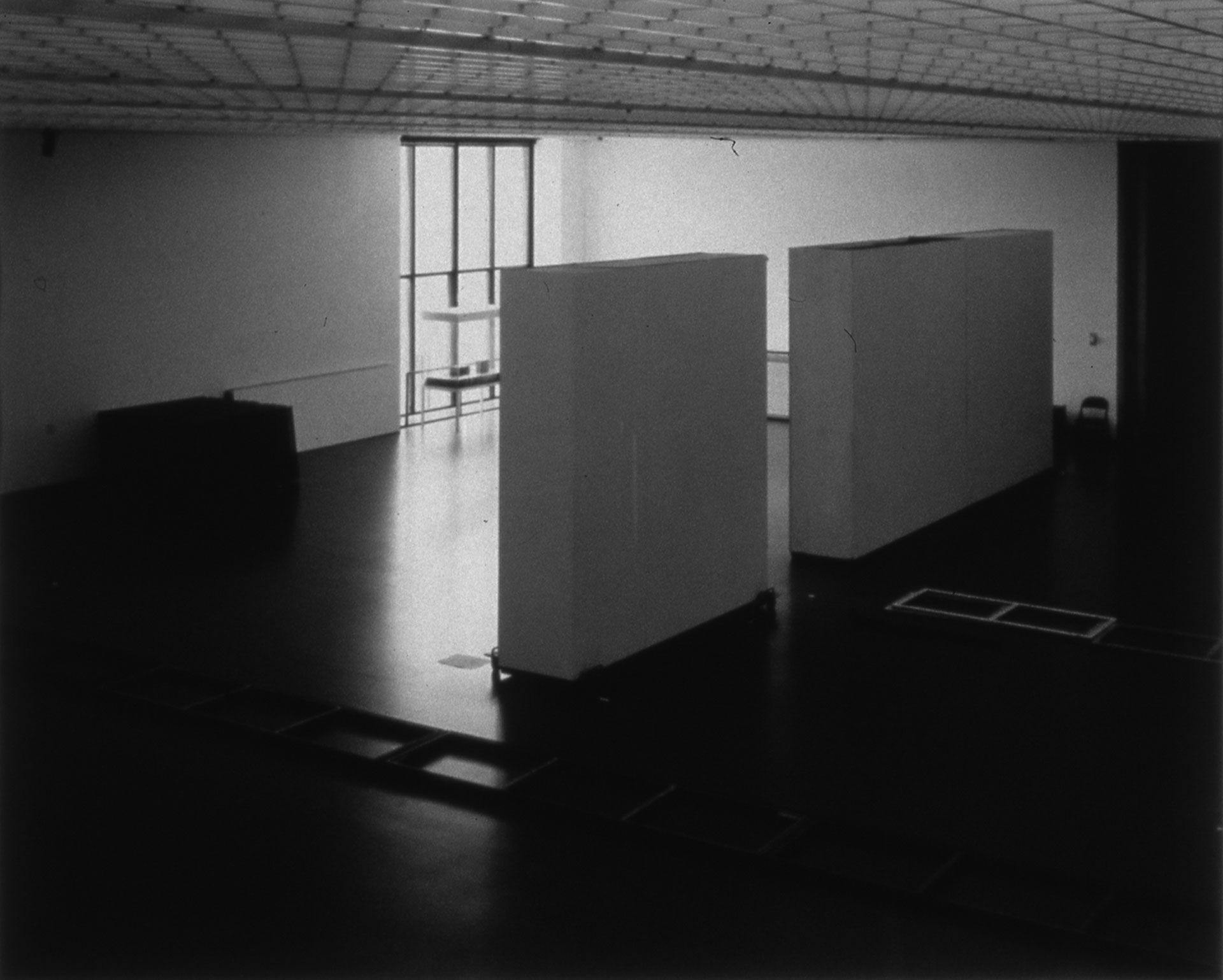 A photograph by Christopher Williams titled Mobile Wall Systems, (NR.1), dated 1996.