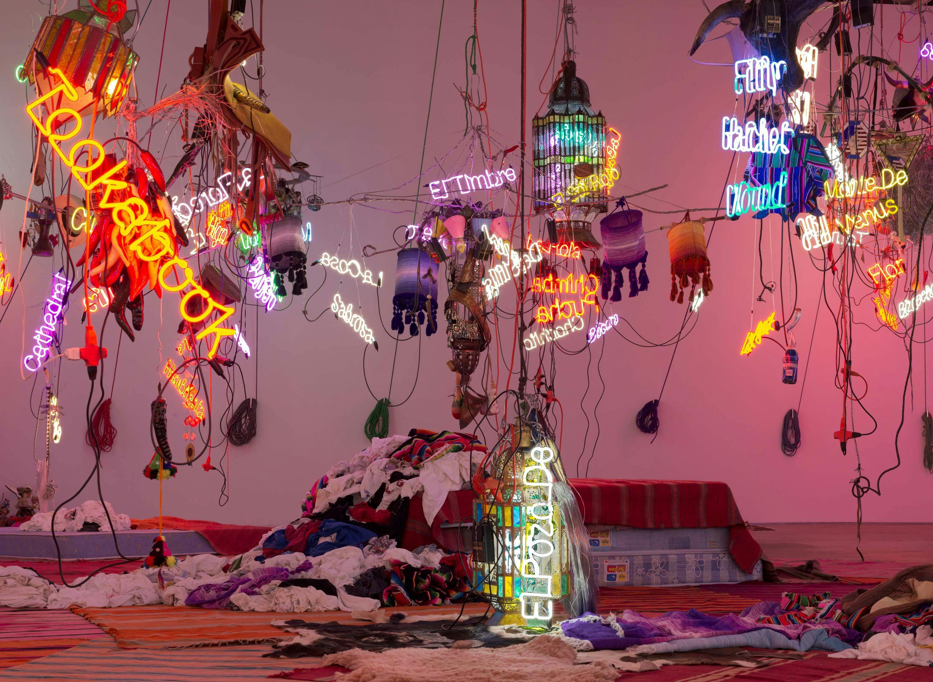 An installation view of the exhibition, Jason Rhoades: Tijuanatanjierchandelier at David Zwirner, New York, dated 2019.